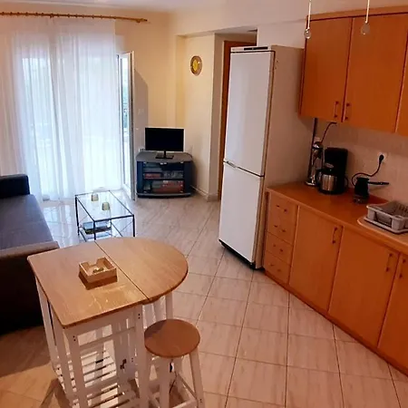 Teos Διαμέρισμα Μεταμόρφωση